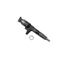 1J705-53075 Brand New Kubota Fuel Injector
