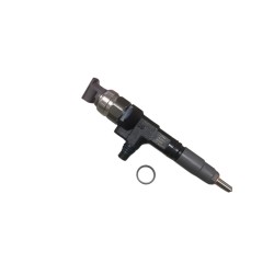 1J705-53075 Brand New Kubota Fuel Injector